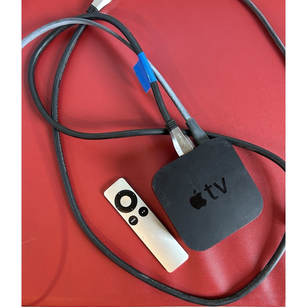 Apple TV (3rd Generation) A1469 With Cable and Remote‎ Used Great